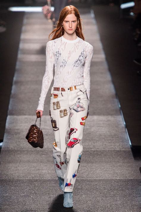 louis vuitton ss 2015 vogue.it|2015: one year in fashion .